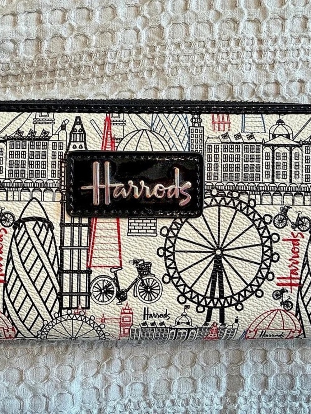 Harrods London Landmarks Zip-Around Wallet Black & White
